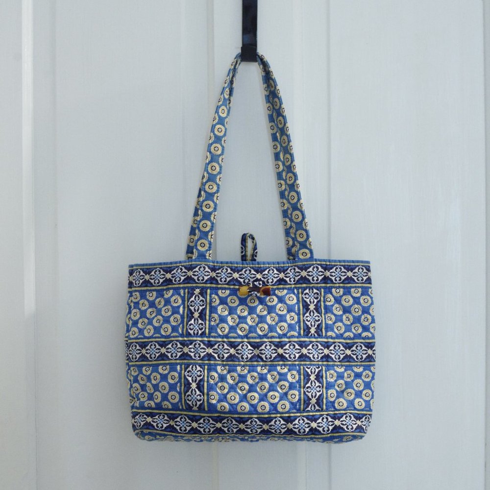 Vera Bradley Tote&coin purse- retired Riviera Blue